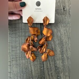 BNWT Sfera Petal Dangle Earrings.